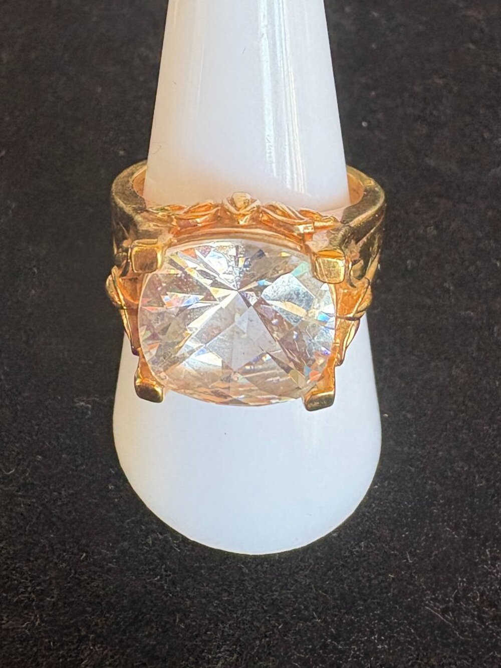 Big Clear Stone Ring size 8 - 925